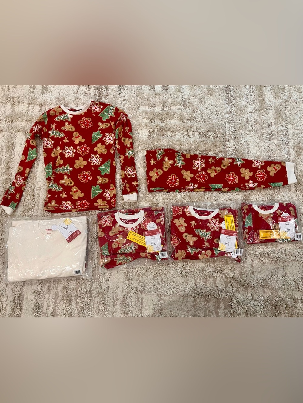 Burt’s Bees complete Holiday Gingerbread Pajama Sets - Red
